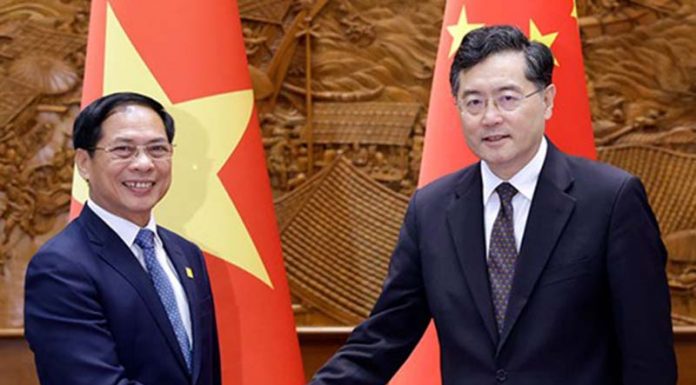 中共外長秦剛今年6月25日與越南外長裴青山會面，這也是秦剛最後露面的日子。圖／取材中共外交部官網