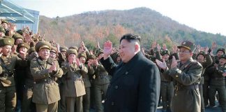 北韓領導人金正恩稱，金君玉英雄艦是讓無恥的敵人感到恐怖的威懾力量。圖／取自新華社