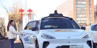 北京批准開放完全無人駕駛計程車，百度小馬等首批上路。圖／引自微博
