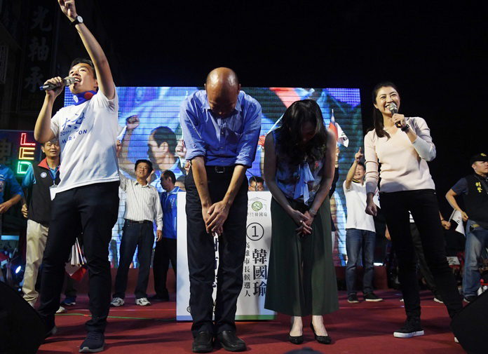 2018九合一選舉24日開票，國民黨高雄市長候選人韓國瑜宣布勝選。