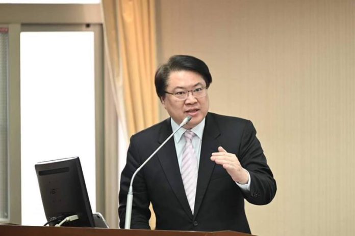 圖／翻攝臉書、內政部資料照