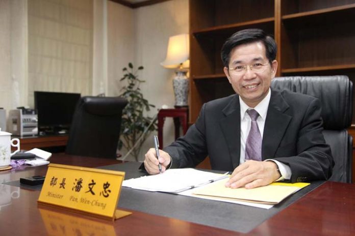 教育部部長潘文忠。圖／取自教育部網站