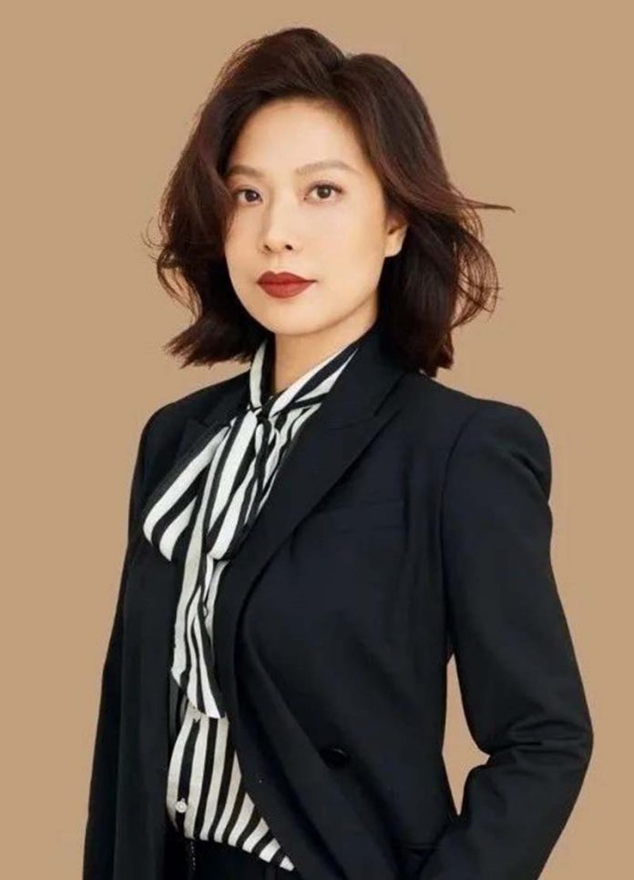 現任北大國發院經濟學副教授張丹丹。在澳洲國立大學取得經濟學博士的張丹丹，是北大博雅青年學者，也是大陸教育部長江青年學者。圖／取材財新網