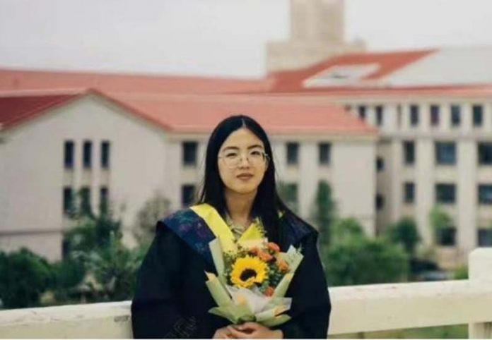 吳玉其今年6月自蘭州大學電子資訊系畢業。圖／轉引錢江晚報