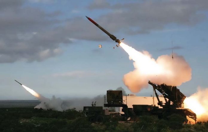 澤倫斯基認為，美國的愛國者飛彈防空系統有效抵擋俄軍對烏克蘭的空襲。圖/美國陸軍