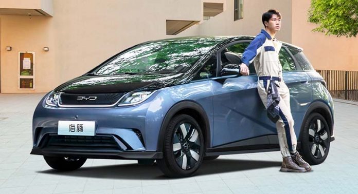 大陸比亞迪電動車宣稱,今年在歐洲的經銷商要增加一倍