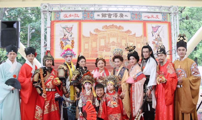 大溪鳳山寺廣澤宮主賴銘偉斷食求圓滿-鄭人碩等70藝人扮仙神遊春巡