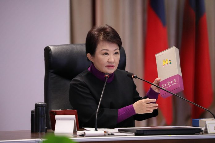 321世界唐氏症日-　盧秀燕呼籲：穿上不一樣的襪子、以行動支持唐寶寶