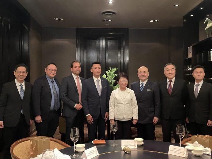 盧市長與比利時、日本、新加坡3國駐台代表會面　感謝擔任購物節代言人、提議加強台比日星經貿往來