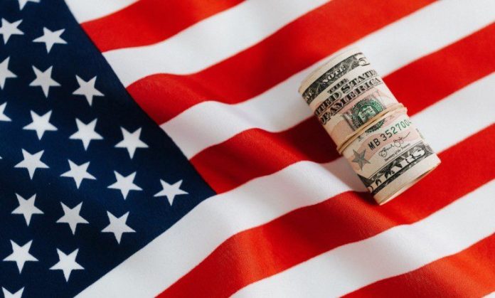 財政懸崖上的美國　2025是轉機還是滅頂？