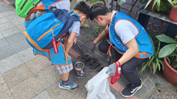 淨街一小時見成效！　中市響應世界地球日-公私攜手淨街維護市容整潔
