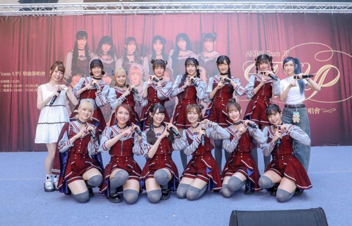 akb48-team-tp一連兩天在高雄豔陽高照　躲過台北的狂風暴雨