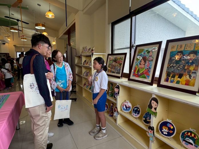 「一起·藝遊未盡」麻豆區國中小美術班成果展5月3日起隆重登場，帶領大家進入童話藝術的世界