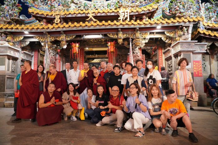 薩迦派第43任掌教法王參訪北港朝天宮　媽祖慈悲如觀音殊途同歸