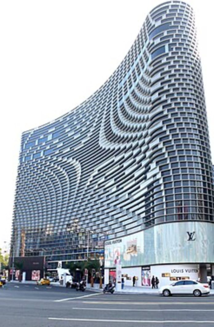 大立週年慶融合時尚與運動 開創高雄新生活節奏 大立週年慶融合時尚與運動 開創高雄新生活節奏