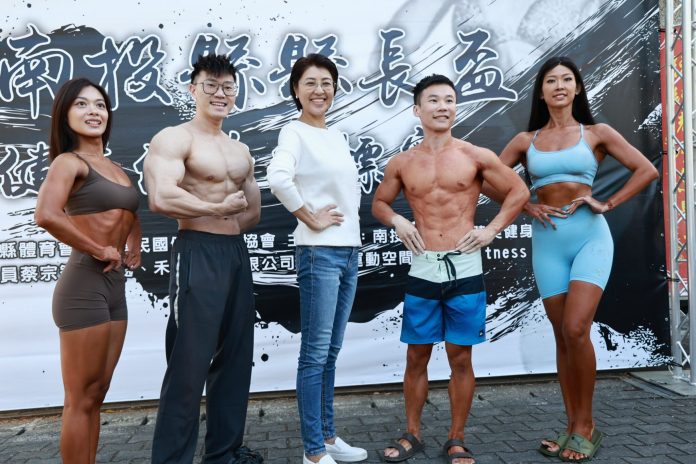 南投首辦縣長盃全國健美賽　162-位選手展現力與美