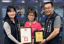 熱誠服務 大里地政志工獲志工之星肯定 熱誠服務 大里地政志工獲志工之星肯定