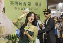 清露x安芝儇見面會 享受微醺時刻與粉絲近距離乾杯 清露x安芝儇見面會 享受微醺時刻與粉絲近距離乾杯