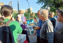 感恩節傳善意 人安基金會助街友安心領普發金 感恩節傳善意-人安基金會助街友安心領普發金