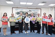 終身致力偏鄉醫療 南投3位醫師榮獲第35屆醫療奉獻獎 終身致力偏鄉醫療 南投3位醫師榮獲第35屆醫療奉獻獎