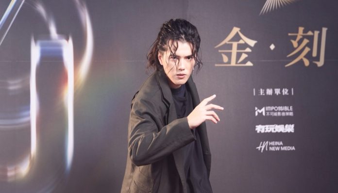 吳奇軒全英文頻道火出國際-寫下台灣創作者-youtube-破千萬訂閱