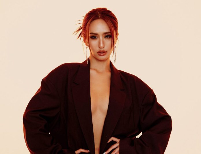 薔薔&法拉利姐張婷婷火辣對撞-性感掃街＋舞台合體嗆輸贏