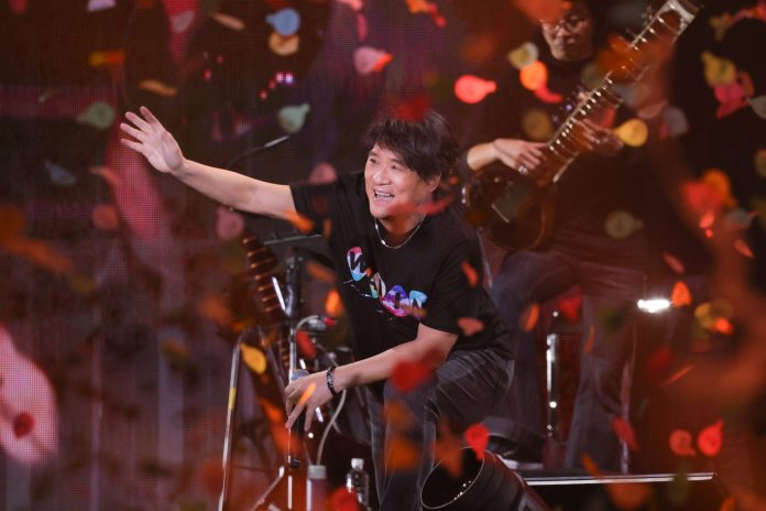 周華健續航登陸高雄港-睽違四年讓萬名歌迷嗨到集體「暈船」