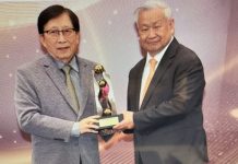 旺宏董事長吳敏求榮獲第十九屆潘文淵獎 旺宏董事長吳敏求榮獲第十九屆潘文淵獎