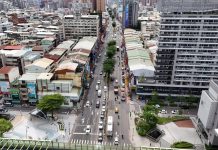 北區中清路12/5、6夜間道路燙平! 完成合計1公里學區、商圈安全通行環境 北區中清路12/5、6夜間道路燙平! 完成合計1公里學區、商圈安全通行環境