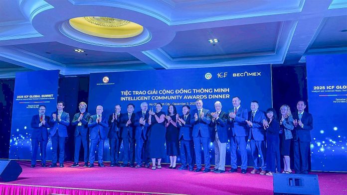 雲林向2023國際智慧城市top1越南平陽取經　見證國際智慧城市盛會由加拿大達勒姆區榮獲2025全球首獎-　連結多國共創城市新未來