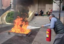 香港大火警示!基隆消防局提醒:設置合法滅火器、慎選來源 香港大火警示!基隆消防局提醒:設置合法滅火器、慎選來源