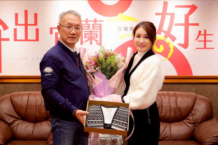 旅日泰雅族歌手麗珠返鄉　林茂盛盛讚「原民之光」