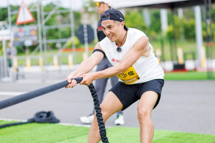 王少偉49歲逆天身材看不出歲月痕跡-呂植宇與加藤琉士吸引約200名女粉絲到場應援 王少偉49歲逆天身材看不出歲月痕跡-呂植宇與加藤琉士吸引約200名女粉絲到場應援