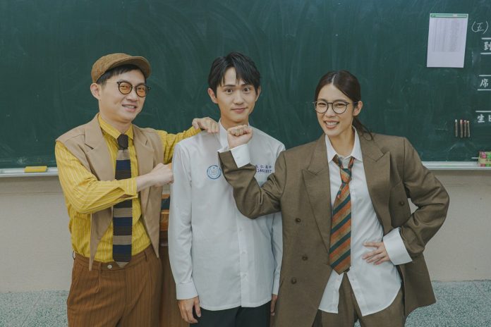 宇宙林思宇高壓逼哭學生-姜典帶頭爭取學生自主權