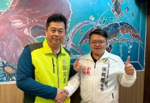 高市議員參選人跨世代對話 薛兆基「一站式高齡治理」 張育臺「預防型長照」共同打造幸福城市 高市議員參選人跨世代對話 薛兆基「一站式高齡治理」 張育臺「預防型長照」共同打造幸福城市