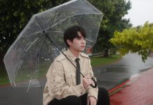 黃俊榮新作品靈感來自等不到訊息 嘴上說沒關係心裡卻酸 黃俊榮新作品靈感來自等不到訊息-嘴上說沒關係心裡卻酸