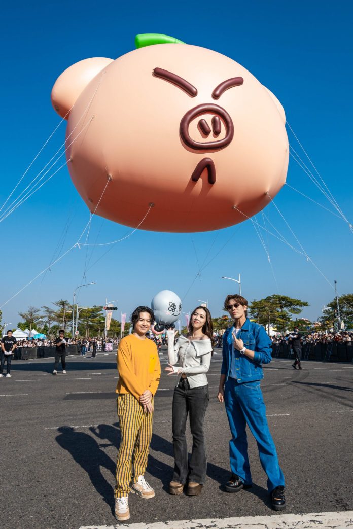 第18屆高雄-open-大氣球遊行-jisoo-的-shumon-及告五人的告五豬首次登場 第18屆高雄-open-大氣球遊行-jisoo-的-shumon-及告五人的告五豬首次登場