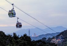 101煙火在腳下綻放 貓空纜車「星光跨年車廂」開賣 101煙火在腳下綻放 貓空纜車「星光跨年車廂」開賣