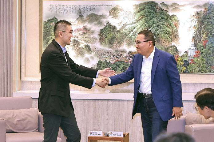 謝國樑率團赴新北交流都計與都更策略 深化雙城合作共推城市轉型 謝國樑率團赴新北交流都計與都更策略 深化雙城合作共推城市轉型