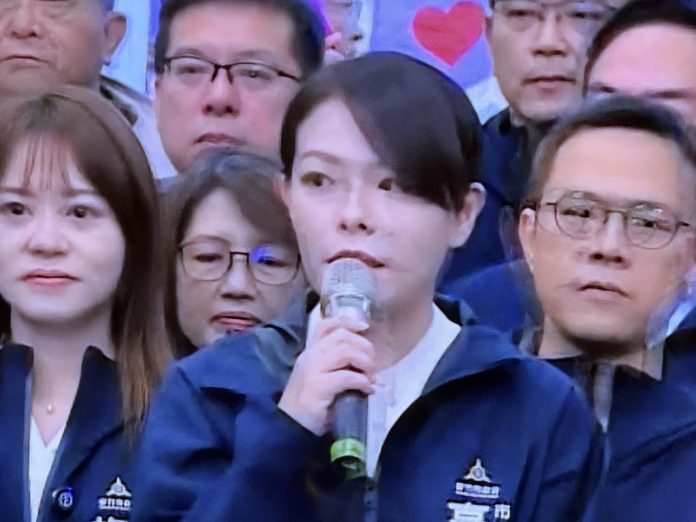 高虹安市長復職首日立即拍板-警察勤務繁重加成、消防危險加給