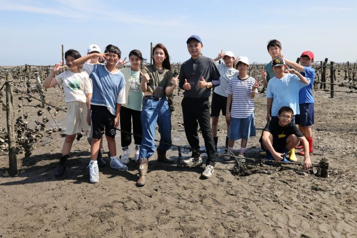 讓孩子以直接且純粹的方式介紹自己的學校與家鄉