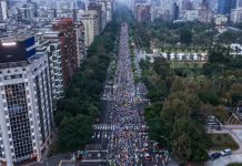 2025臺北馬拉松 感謝警方全力維安 2.8萬名跑者順利完賽 共創城市榮耀 2025臺北馬拉松 感謝警方全力維安 2.8萬名跑者順利完賽 共創城市榮耀