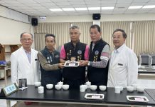 2025阿里山冬季高海拔優良茶競賽成績揭曉 烏龍組及金萱組特等獎分別由邱詩富與陳逸謙獲獎 2025阿里山冬季高海拔優良茶競賽成績揭曉 烏龍組及金萱組特等獎分別由邱詩富與陳逸謙獲獎