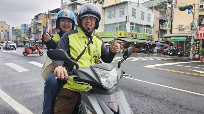 一台機車與選民的距離-左楠選戰中的人文風景　薛兆基夫妻的政治之途