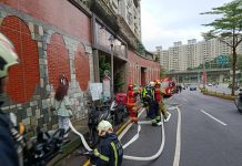 強化火場人員安全管制 基隆市消防局實兵演練高樓住宅火災 強化火場人員安全管制 基隆市消防局實兵演練高樓住宅火災