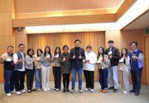 像母雞守護小雞 新北表揚40位高風險家庭守護者 像母雞守護小雞 新北表揚40位高風險家庭守護者