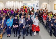 張炳煌書法暨e筆 + AI動畫作品展 簡文秀高歌按讚! 張炳煌書法暨e筆-+-ai動畫作品展-簡文秀高歌按讚!