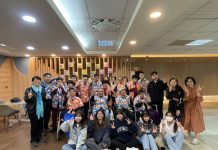 把尊嚴與溫暖畫在一起:屏科大社工系「精迦就歡喜.藝起來繪情」藝術展開幕 把尊嚴與溫暖畫在一起:屏科大社工系「精迦就歡喜.藝起來繪情」藝術展開幕