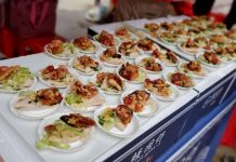 雲林鰻夯上場 雲縣府攜手產地業者前進新竹巨城展現國產鰻魚美味 雲林鰻夯上場 雲縣府攜手產地業者前進新竹巨城展現國產鰻魚美味