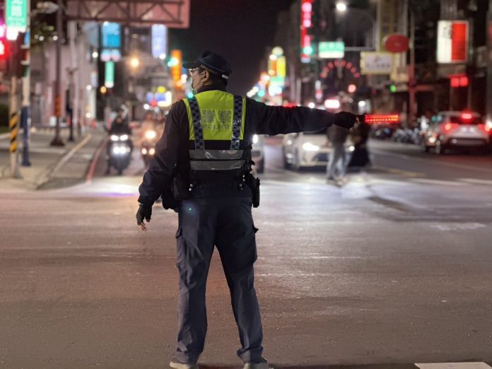 嘉市警全力守護跨年晚會 打造安心跨年夜 嘉市警全力守護跨年晚會 打造安心跨年夜
